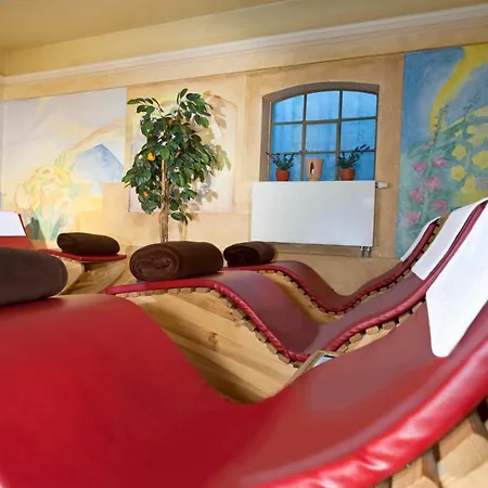 فندق Fuerst Jaromar ثيسو