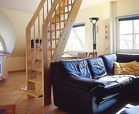 Fuerst Jaromar فندق